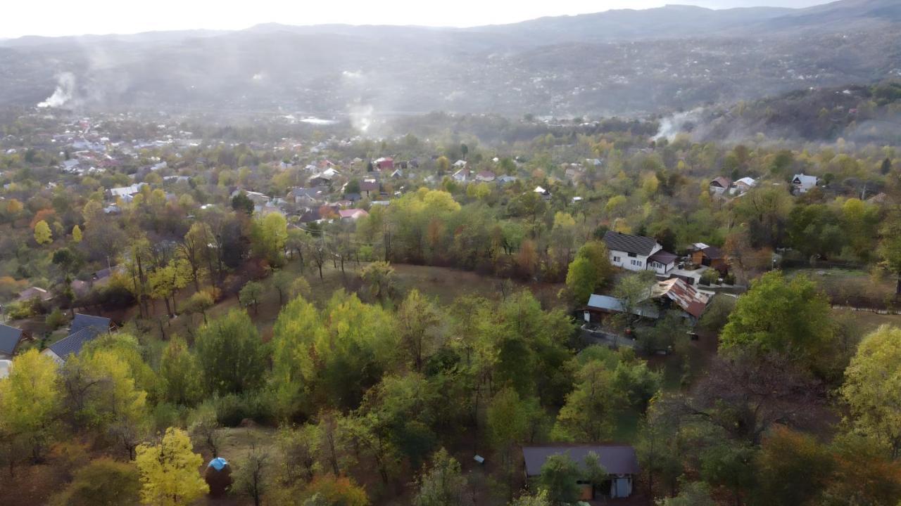 Pensiunea Piri Land Comarnic Exteriér fotografie